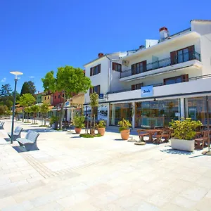 Apartman Dundo, Njivice