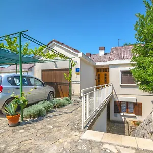 Apartman Marja -, Njivice
