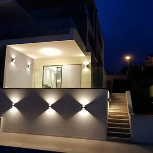 Mateo Apartment